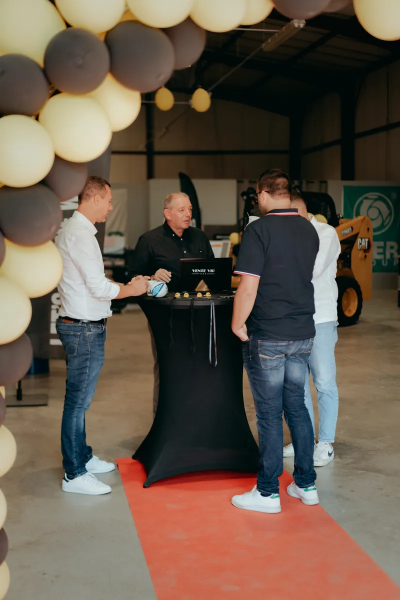 Événement showroom BTP - Portes ouvertes matériel construction concession